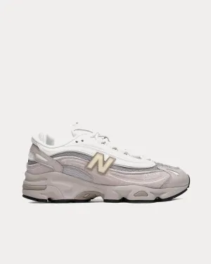 1000 Grey / Moonrock / White Low Top Sneakers