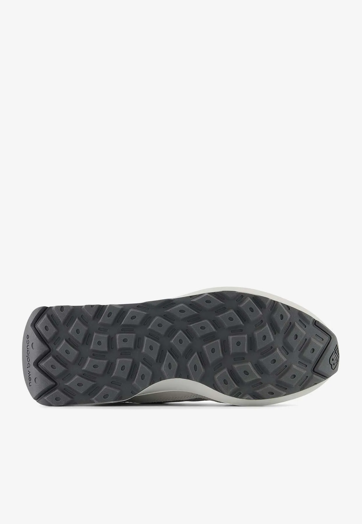 370 Low-Top Sneakers in Reflection with Sea Salt
