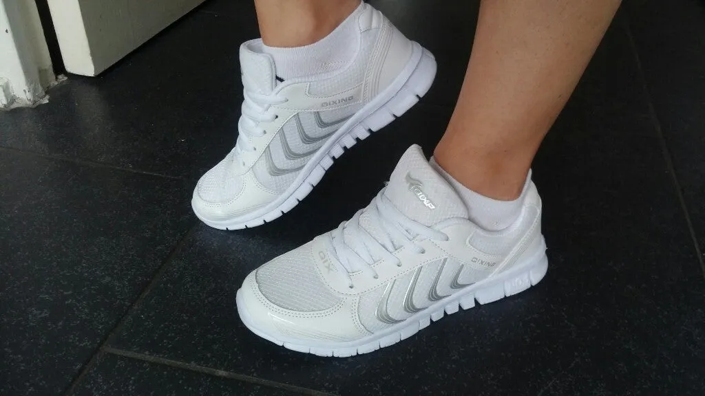 Fashion womens sneakers breathable mesh running sports shoes 2016