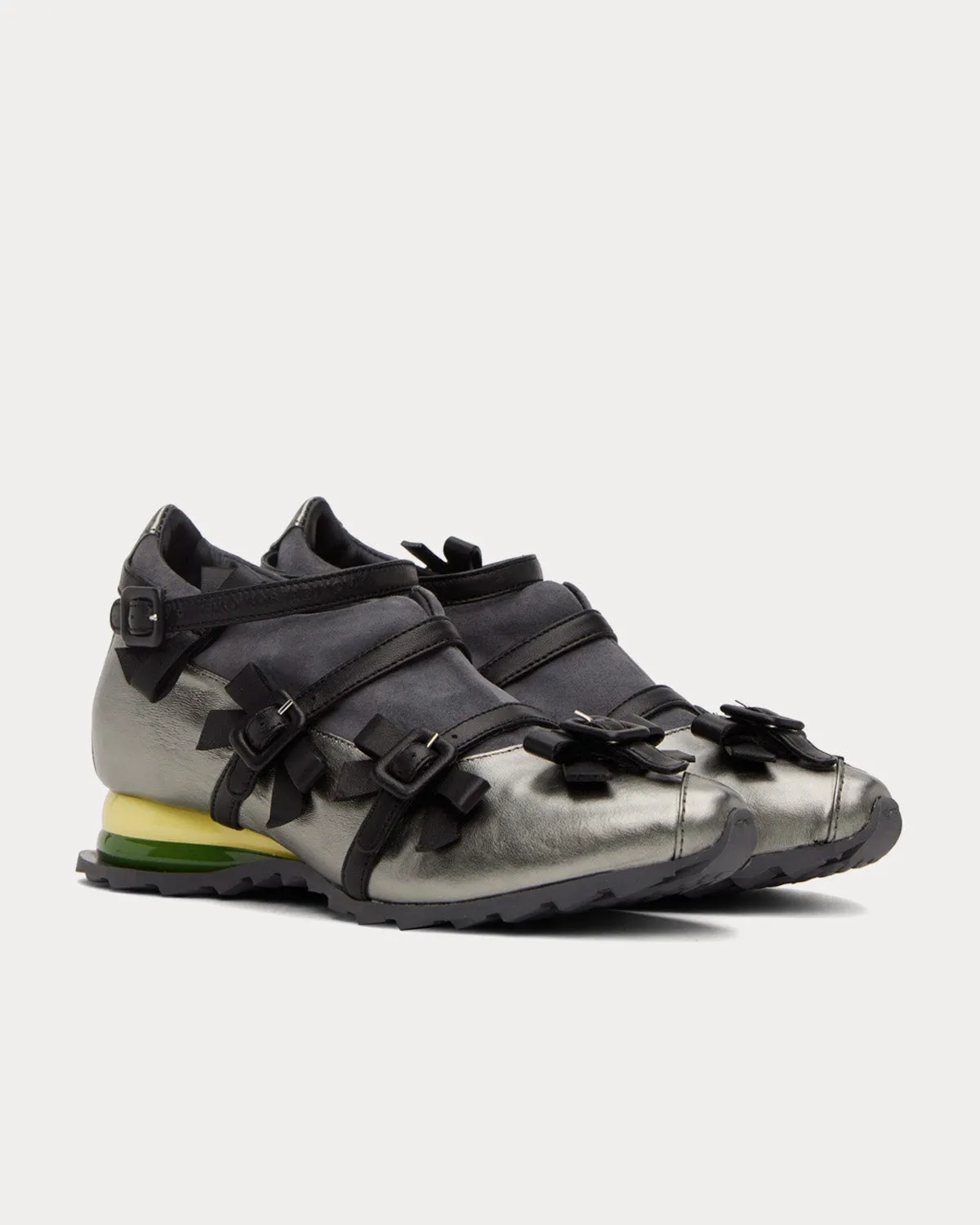 Hybrid Himalayan Chrome / Gunpowder Low Top Sneakers