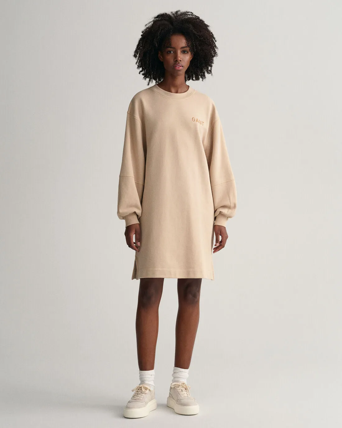 Logo Volume Ls C-Neck Dress - Dry Sand