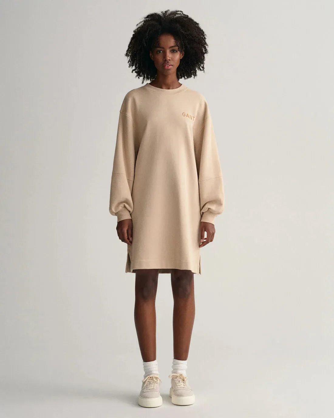 Logo Volume Ls C-Neck Dress - Dry Sand