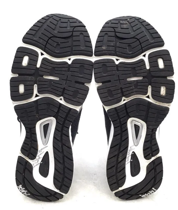 New Balance Women's 880 W880BK9 Black Athletic Shoes - Size 13