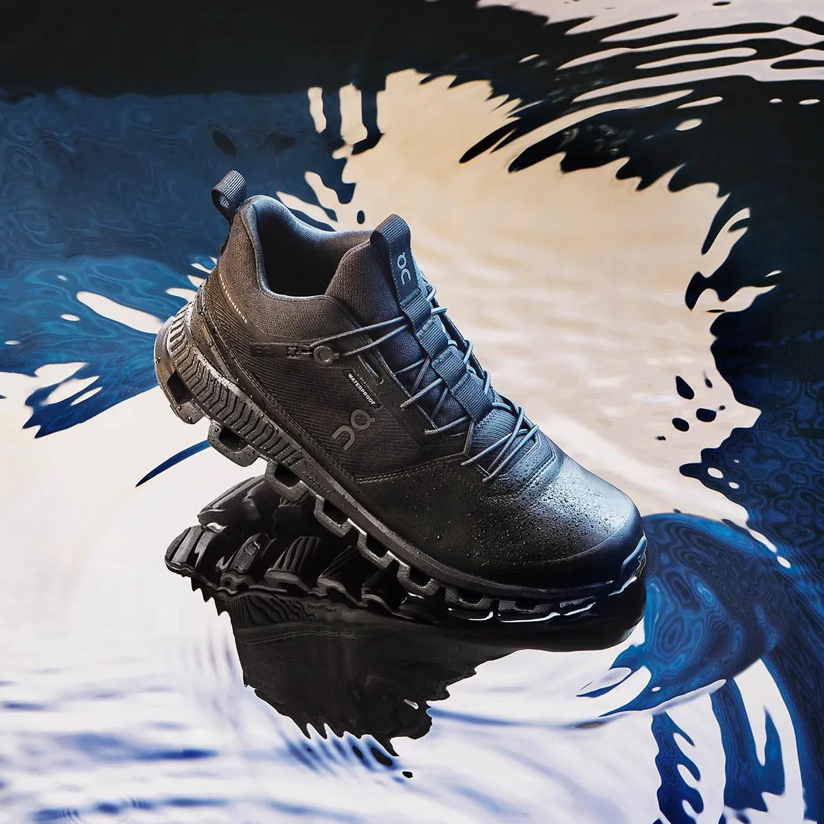 On Cloud Men's Cloud Hi Waterproof Hiking Books- All Black