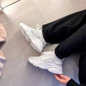 Steve Madden Park ave white